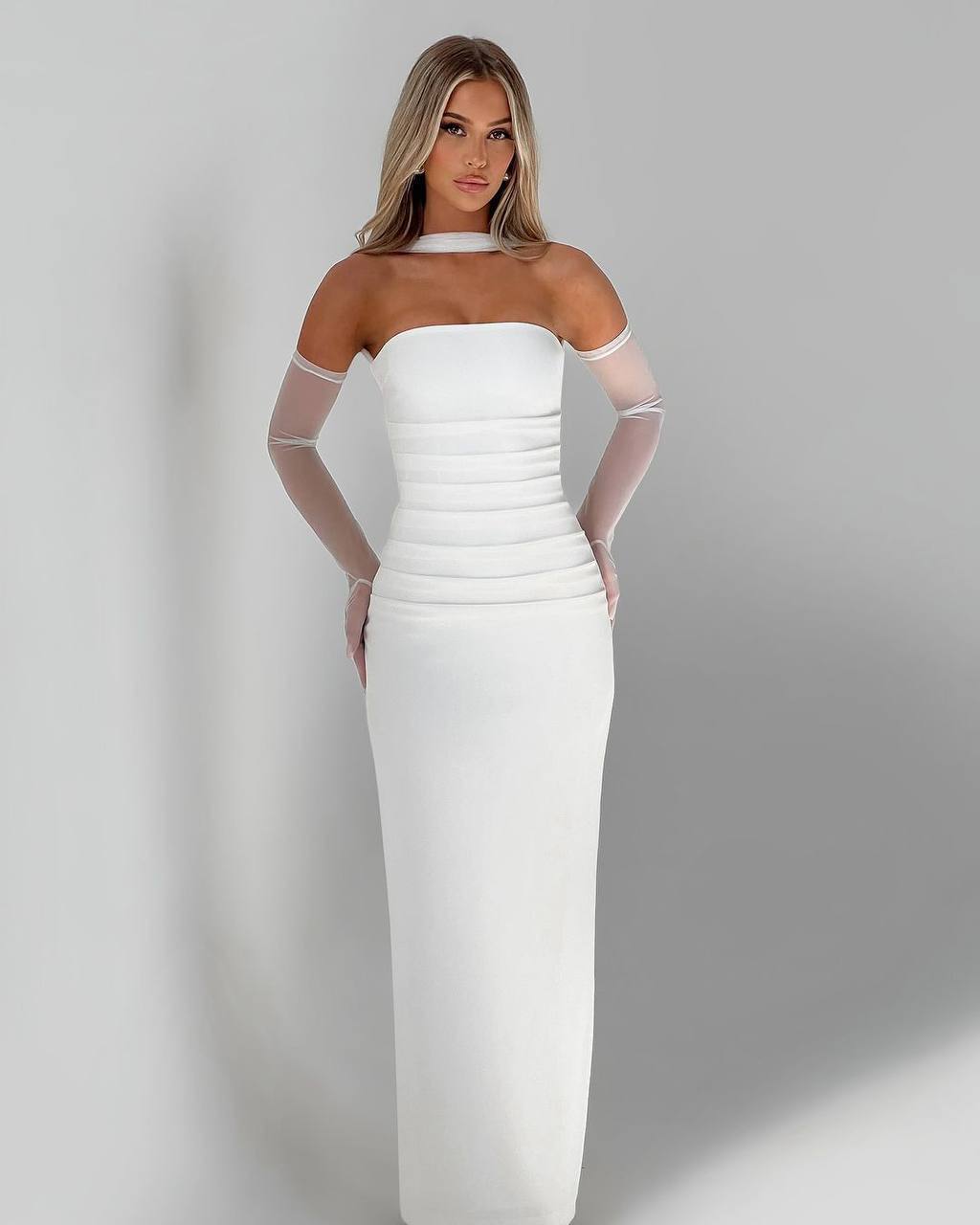 White crepe fabric maxi dress